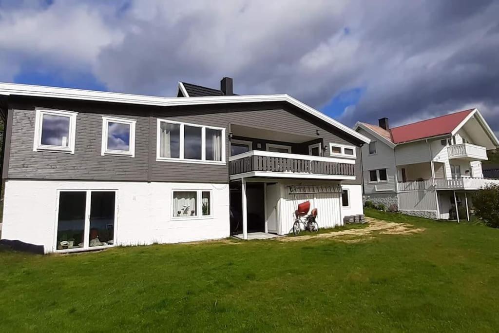 Nice House With A Great View! Skjervoy Екстер'єр фото