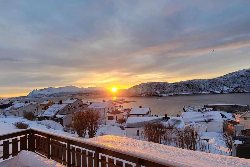 Nice House With A Great View! Skjervoy Екстер'єр фото