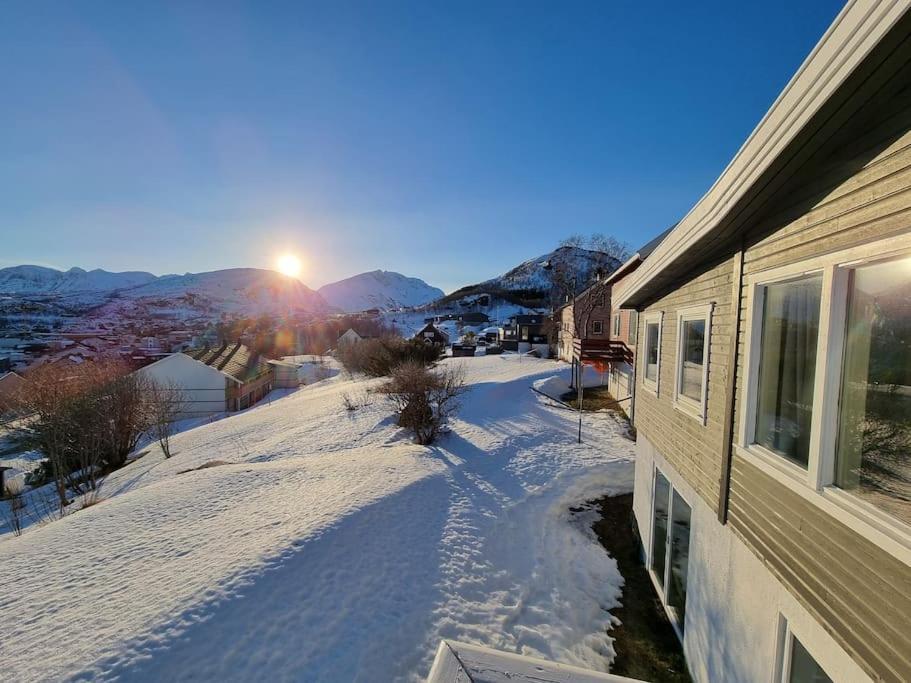 Nice House With A Great View! Skjervoy Екстер'єр фото